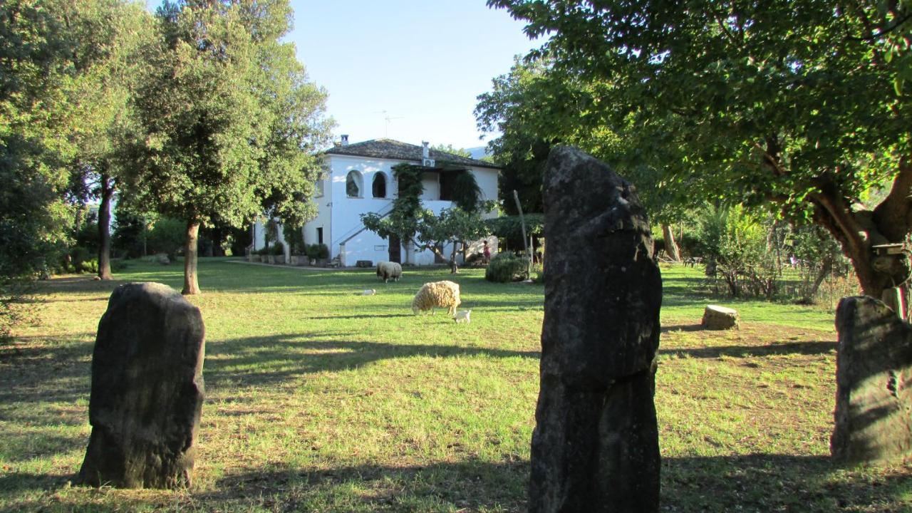 Agriturismo "Borgo Madonna Degli Angeli" - Charming Cottages In The Gardens ! Tocco da Casauria ภายนอก รูปภาพ