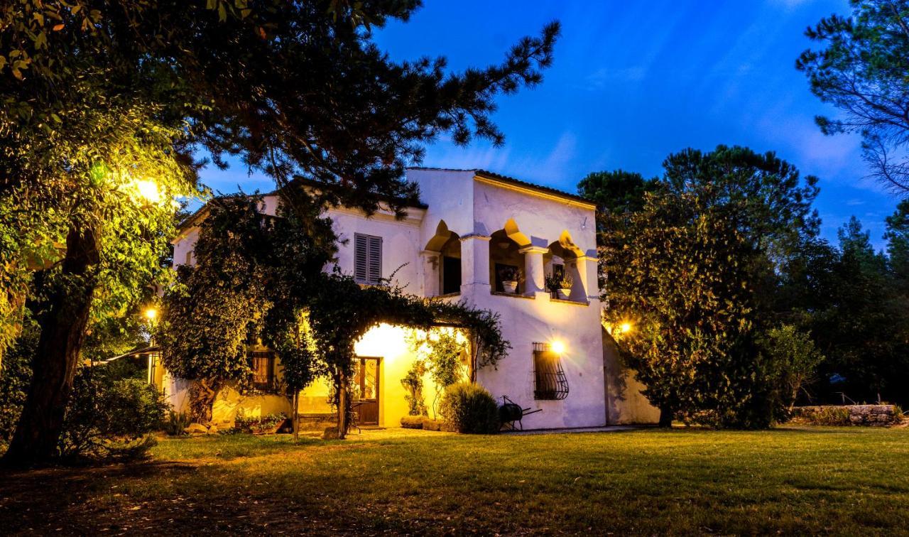 Agriturismo "Borgo Madonna Degli Angeli" - Charming Cottages In The Gardens ! Tocco da Casauria ภายนอก รูปภาพ